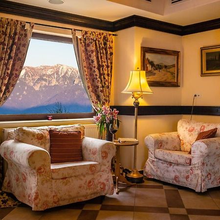 Nobillis - Carpathian Residence Peştera Buitenkant foto
